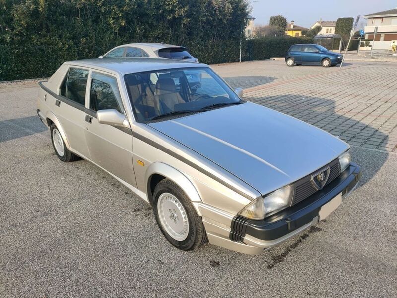 Usato 1988 Alfa Romeo 75 1.8 Benzin 155 CV (14.990 €)