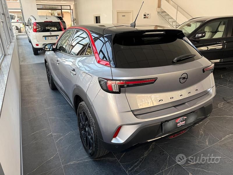 Usata Opel Mokka 136 CV (100 kW) 2025 Argento SUV