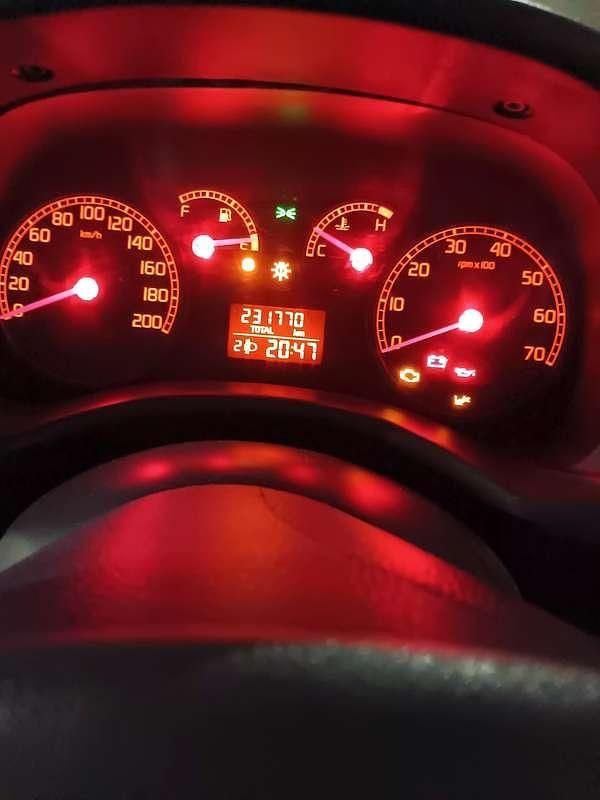 Usata Fiat Punto Active 69 CV (50 kW) 2005 Utilitaria