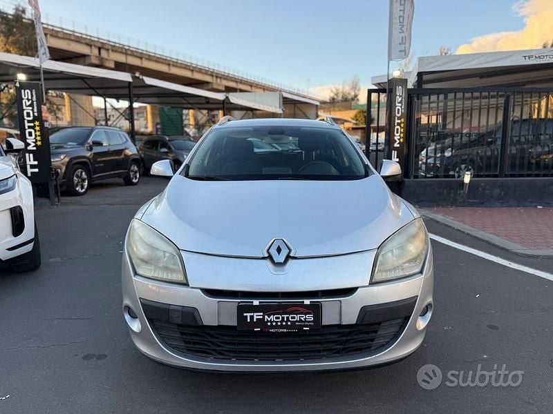 Usata Renault Mégane GrandTour 110 CV (80 kW) 2010 Grigio Station wagon