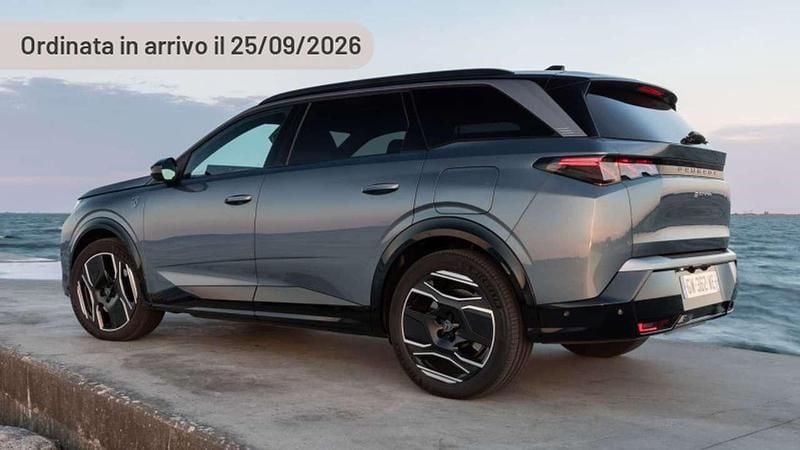 Nuova Peugeot 5008 Dual Motor 136 kW (185 CV) 2026 Argento SUV