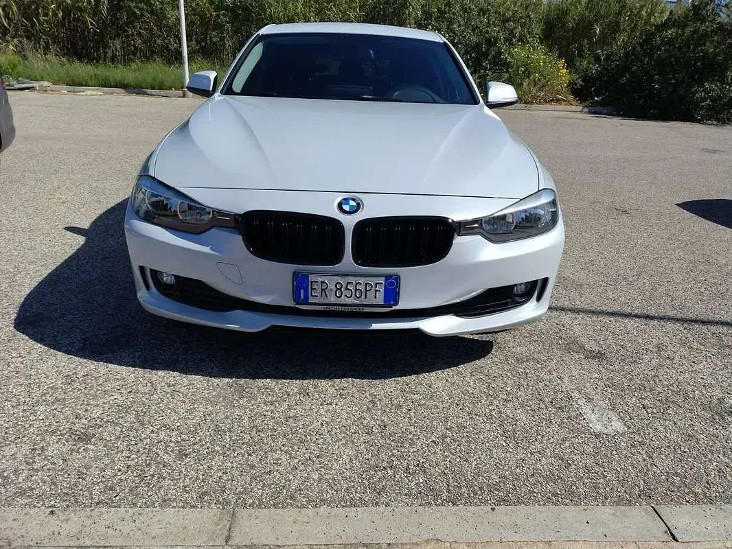 Usata BMW 318 143 CV (105 kW) 2013 Bianco Station wagon