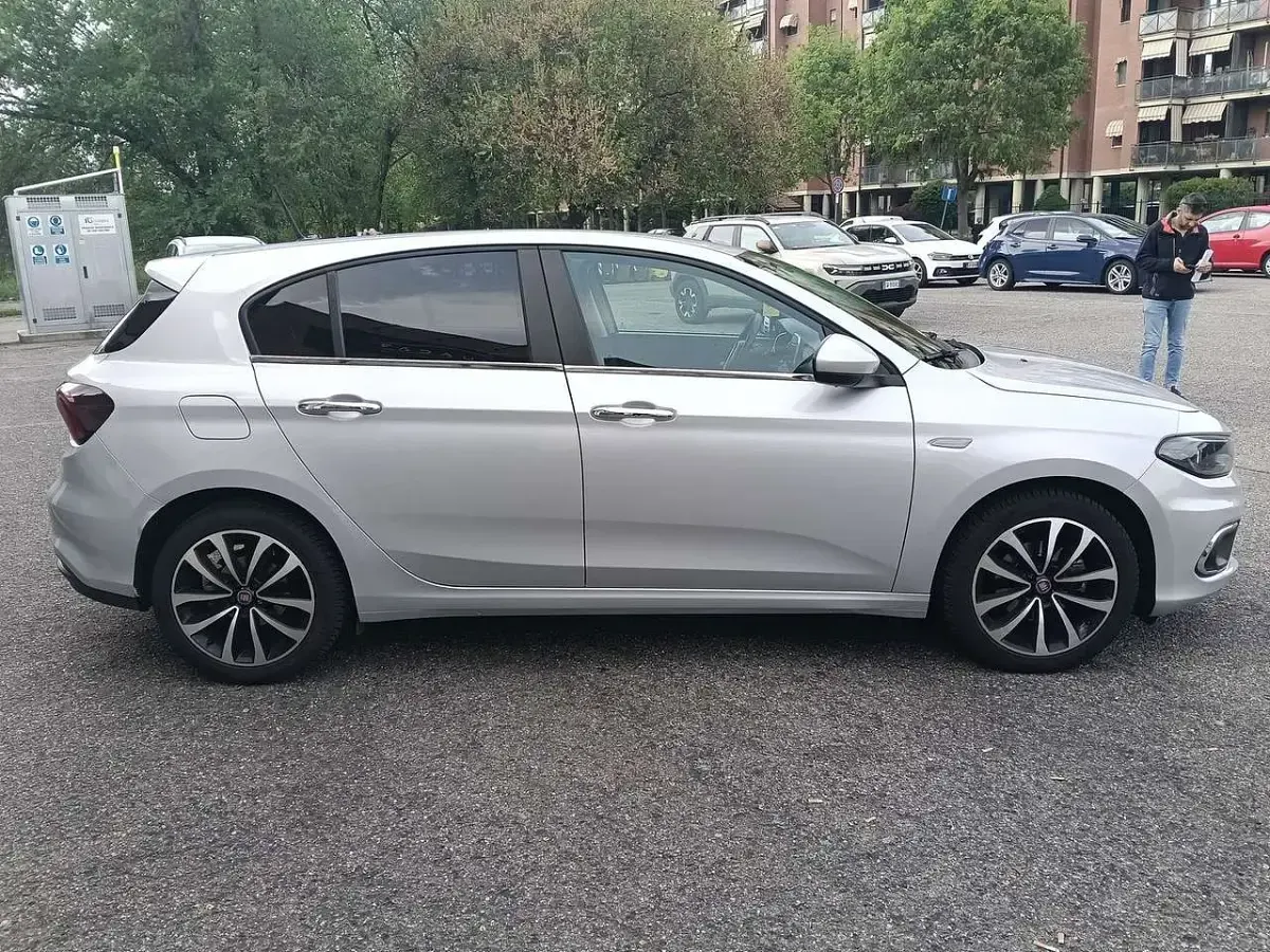 Usata Fiat Tipo Lounge 120 CV (88 kW) 2021 Grigio Berlina