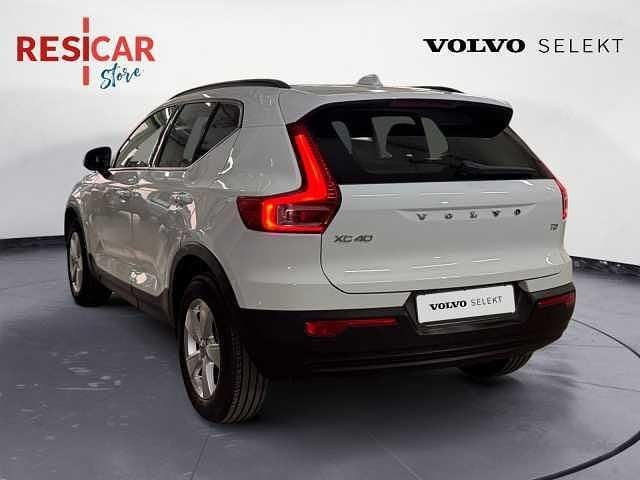 Usata Volvo XC40 95 CV (69 kW) 2021 Bianco SUV