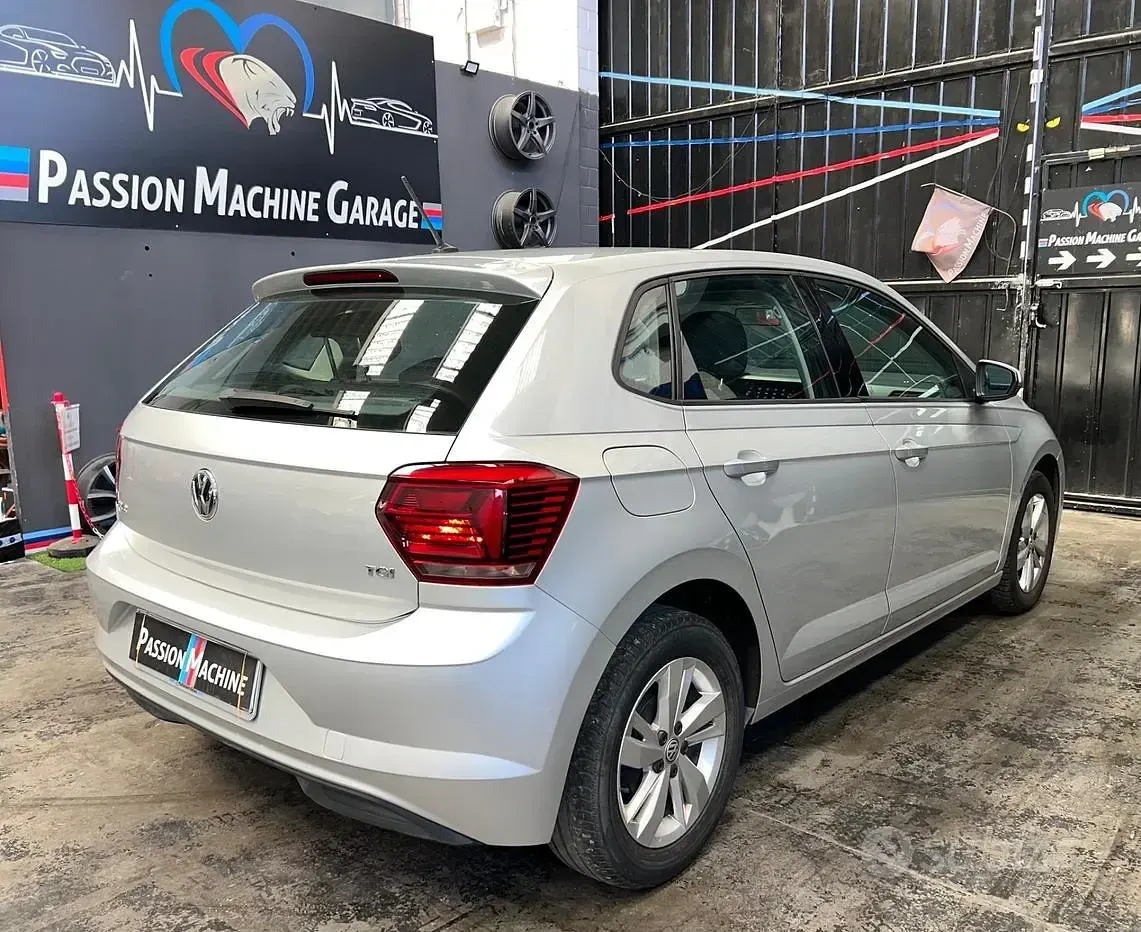 Usata VW Polo 90 CV (66 kW) 2018 Grigio Utilitaria
