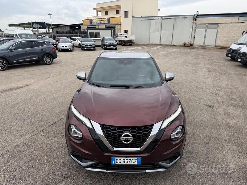 Usata Nissan Juke 117 CV (86 kW) 2020 Perlato bicolor SUV