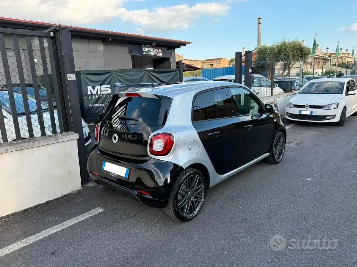 Usata Smart ForFour Brabus 71 CV (52 kW) 2018 Nero Utilitaria