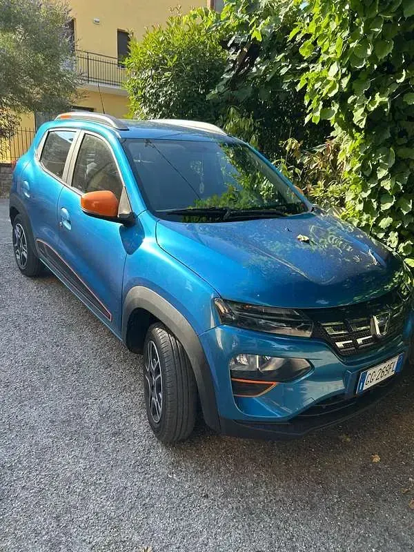 Usata Dacia Spring Comfort Plus 19 kW (26 CV) 2021 Blu/azzurro Utilitaria