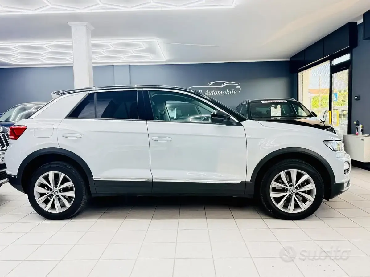 Usata VW T-Roc Advance 116 CV (85 kW) 2020 Grigio SUV