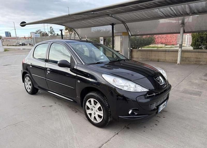 Usata Peugeot 206 60 CV (44 kW) 2010 Berlina