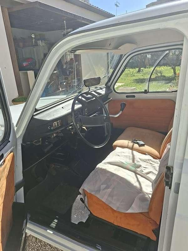 Usata Renault R4 33 CV (24 kW) 1986