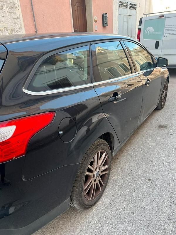 Usata Ford Focus 115 CV (84 kW) 2012 Station wagon