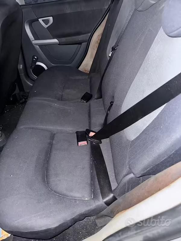 Usata Smart ForFour Pulse 68 CV (50 kW) 2006 Grigio Utilitaria