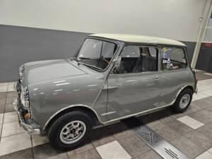 Usata Morris Mascot 76 CV (55 kW) 1966 Grigio Berlina