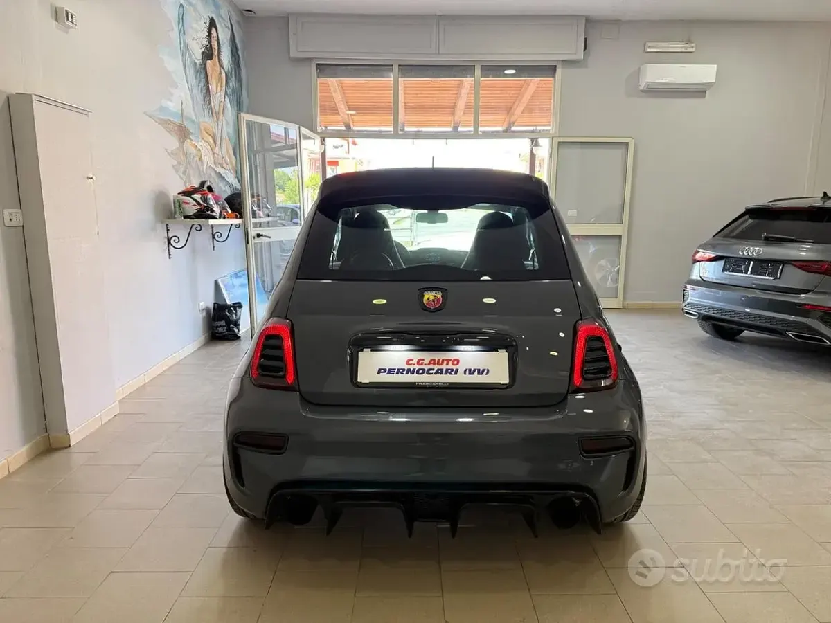 Usata Abarth 595 145 CV (106 kW) 2018 Grigio Berlina