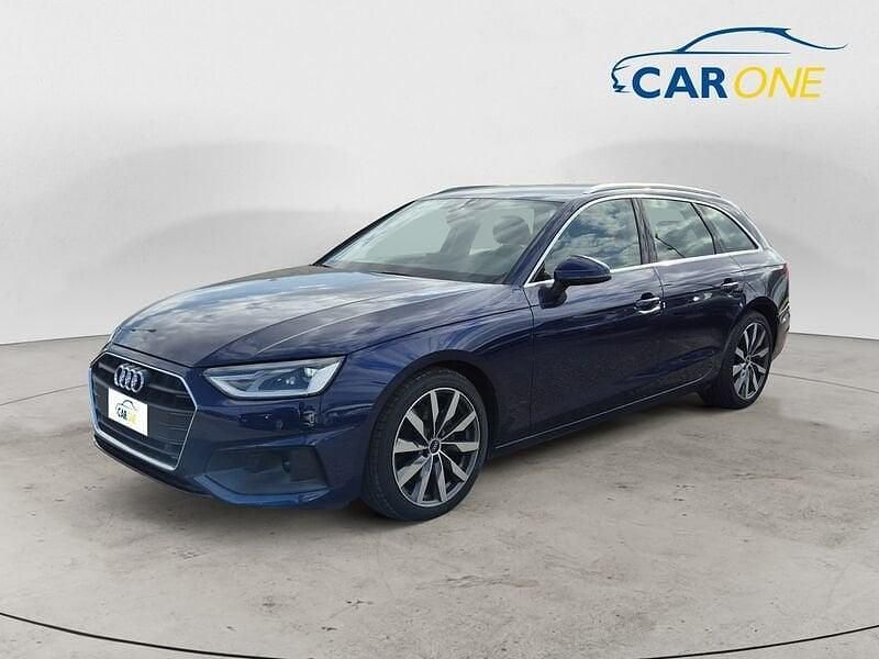 Usata Audi A4 Ambiente 136 CV (100 kW) 2023 Blu/azzurro Station wagon