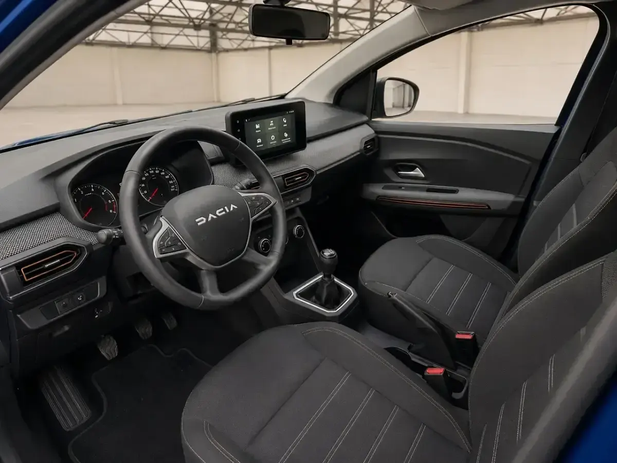 Usata Dacia Sandero Comfort 92 CV (67 kW) 2023 Blu