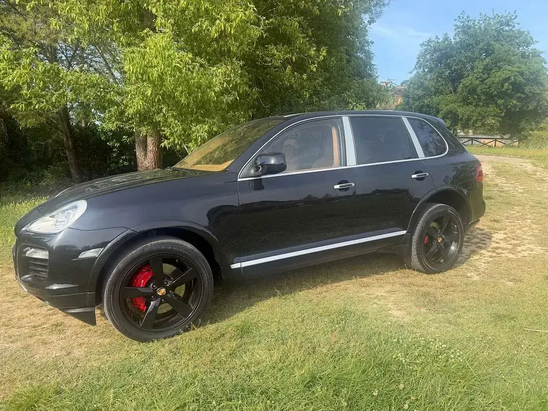 Usata Porsche Cayenne Turbo 500 CV (367 kW) 2007 Nero SUV