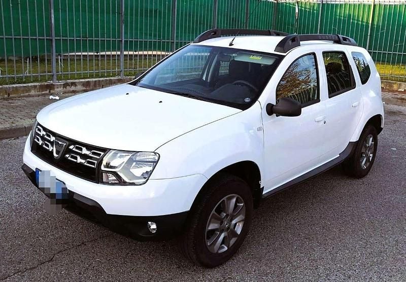 Usata Dacia Duster Ambiance 105 CV (77 kW) 2015 Other SUV