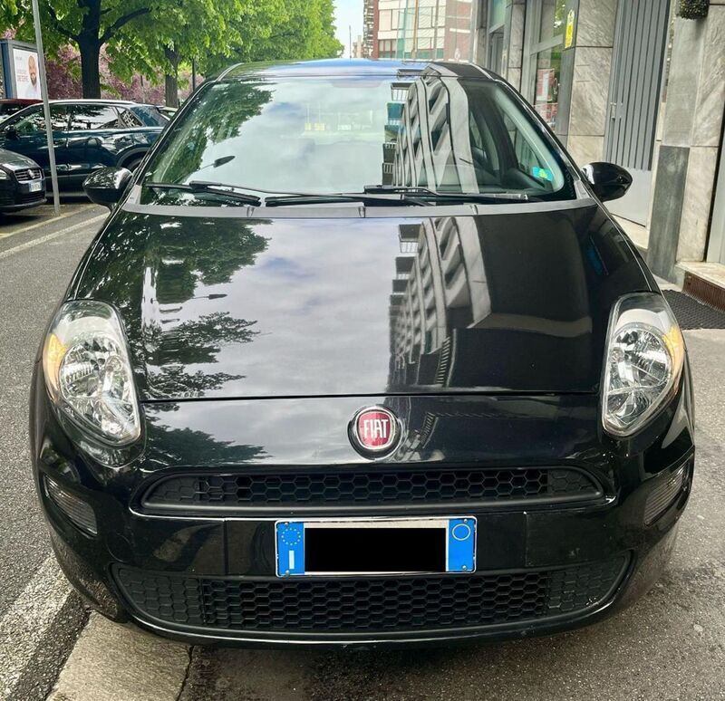 Usato 2017 Fiat Punto 1.2 Benzin 69 CV (7.890 €)