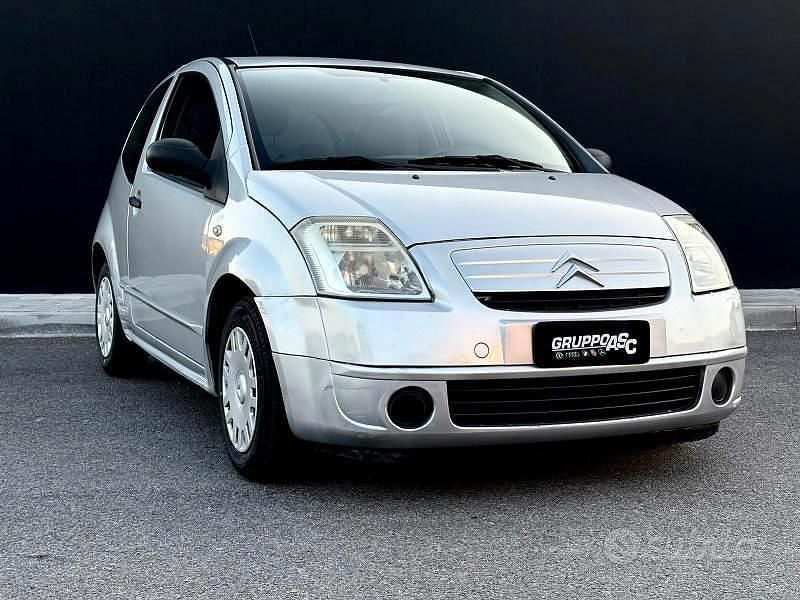 Usata Citroën C2 60 CV (44 kW) 2006 Grigio Utilitaria