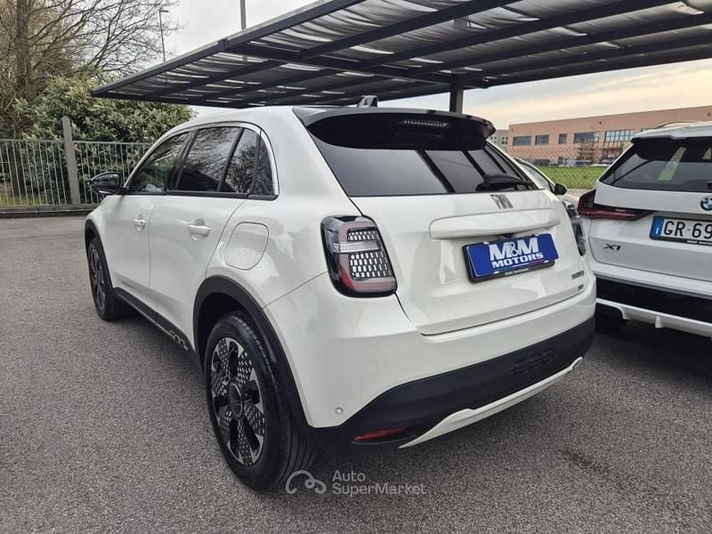 Usata Fiat 600 La Prima 111 CV (81 kW) 2025 Bianco SUV