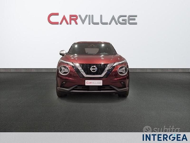 Usata Nissan Juke N-Connecta 114 CV (83 kW) 2021 Bordeaux SUV