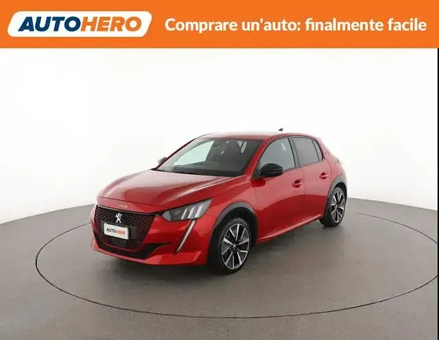 Usata Peugeot e-208 GT 100 kW (136 CV) 2022 Rosso Utilitaria