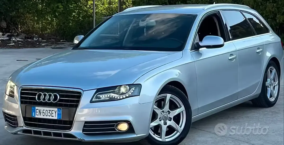 Usata Audi A4 143 CV (105 kW) 2012 Grigio Station wagon