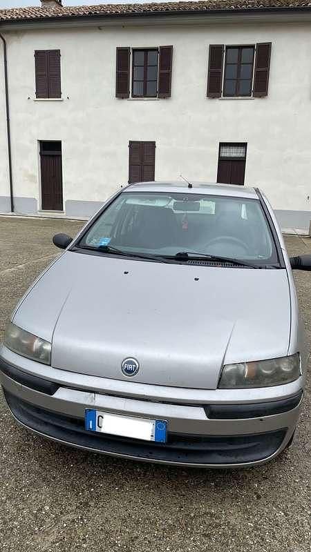 Usata Fiat Punto 88 CV (64 kW) 1999 Berlina