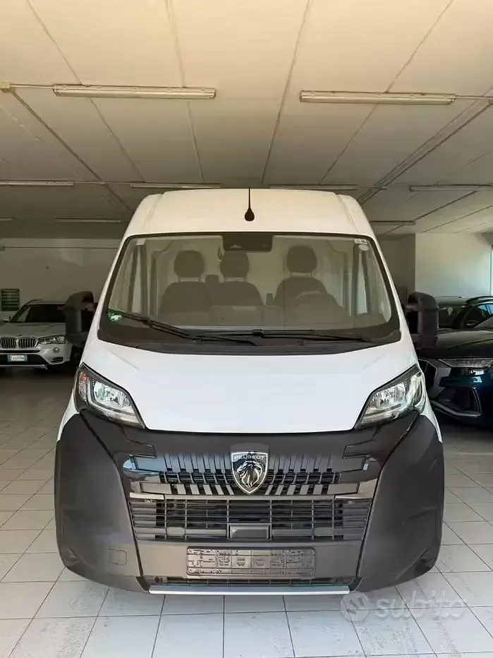 Usata Peugeot Boxer Comfort 140 CV (102 kW) 2025 Bianco Furgone