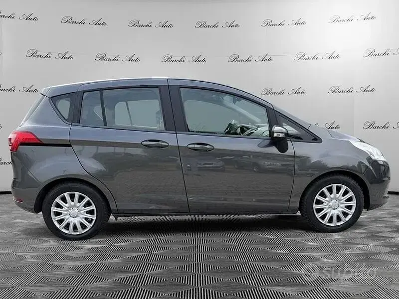 Usata Ford B-MAX Business Edition 90 CV (66 kW) 2017 Grigio Monovolume
