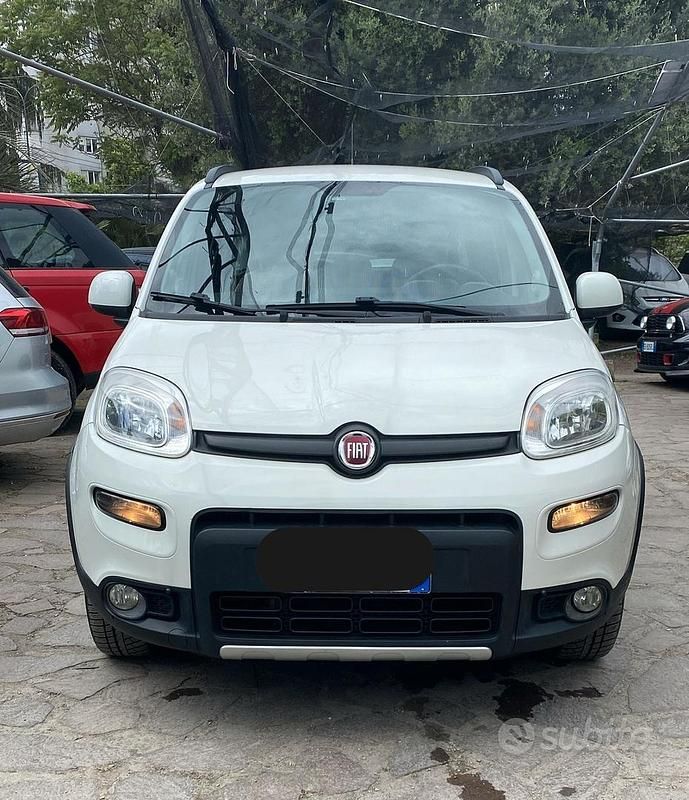 Bianco Usata 2013 Fiat Panda 4x4 S Due volumi | 8900 € (Buon prezzo) - Immagine 1/4