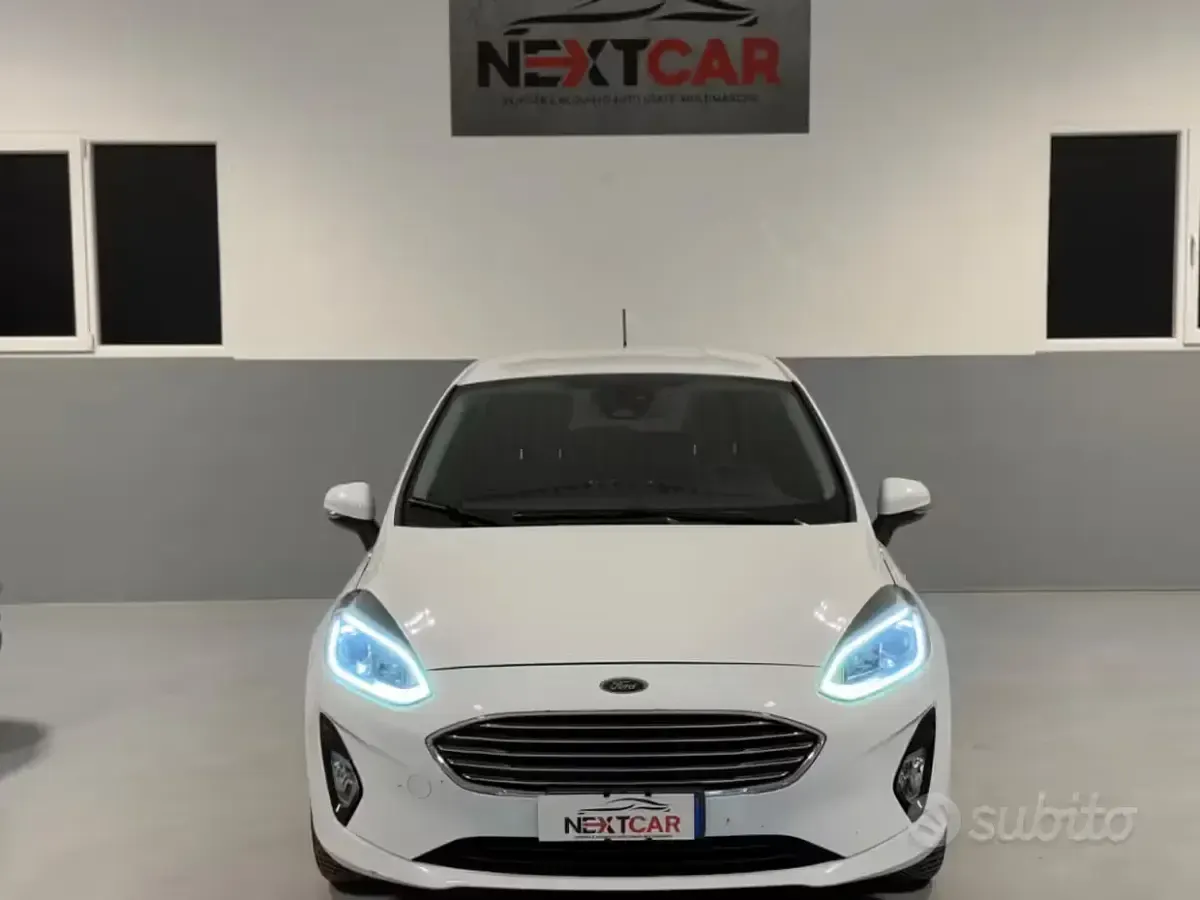 Usata Ford Fiesta 86 CV (63 kW) 2020 Bianco Utilitaria