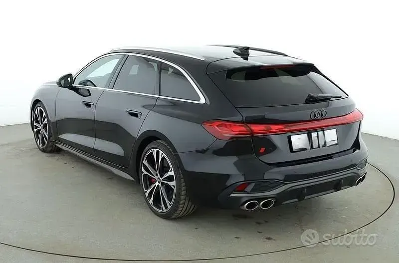 Usata Audi S5 Comfort 367 CV (269 kW) 2025 Nero Station wagon