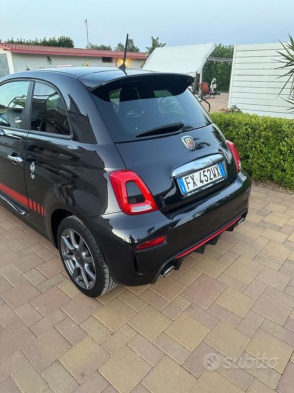 Usata Abarth 595 145 CV (106 kW) 2019 Nero Utilitaria