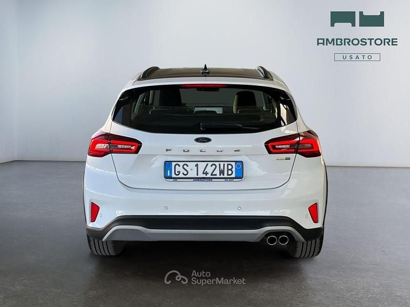 Usata Ford Focus Active 125 CV (91 kW) 2024 Bianco SUV