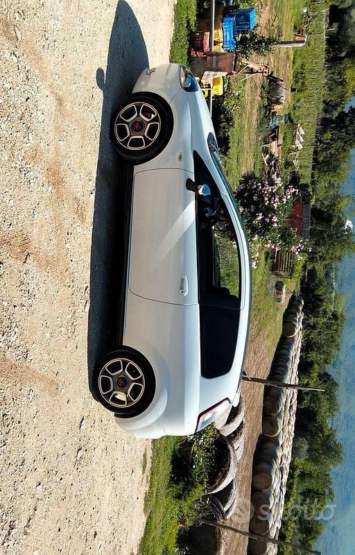 Usata Fiat Grande Punto Abarth 75 CV (55 kW) 2006 Bianco Utilitaria