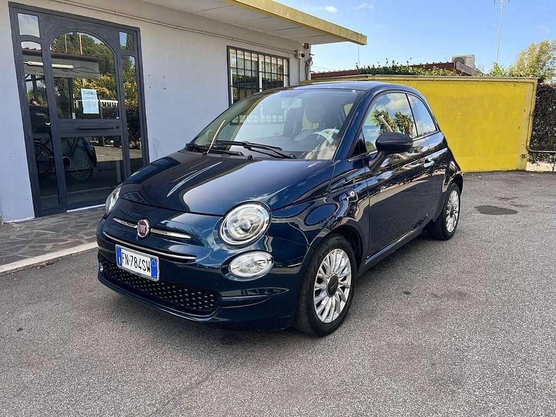 Blu/azzurro Usata 2018 Fiat 500 Lounge Due volumi | 8700 € (Buon prezzo) - Immagine 1/4