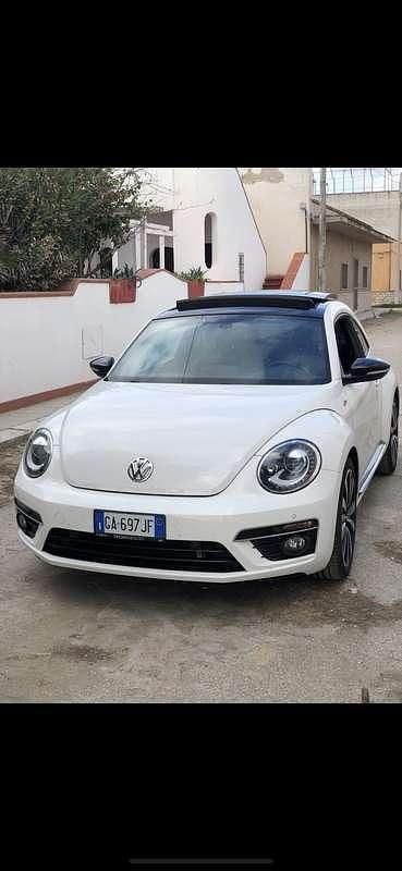 Usata VW Beetle 160 CV (117 kW) 2013 Bianco Utilitaria