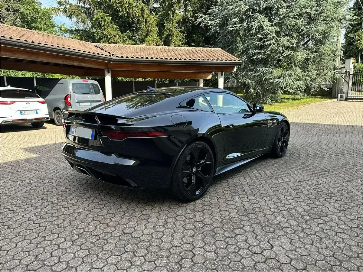 Usata Jaguar F-Type 300 CV (220 kW) 2024 Berlina