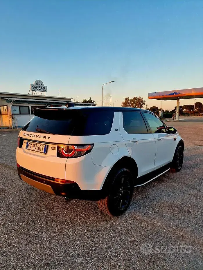 Usata Land Rover Discovery Sport SE 150 CV (110 kW) 2019 Bianco SUV