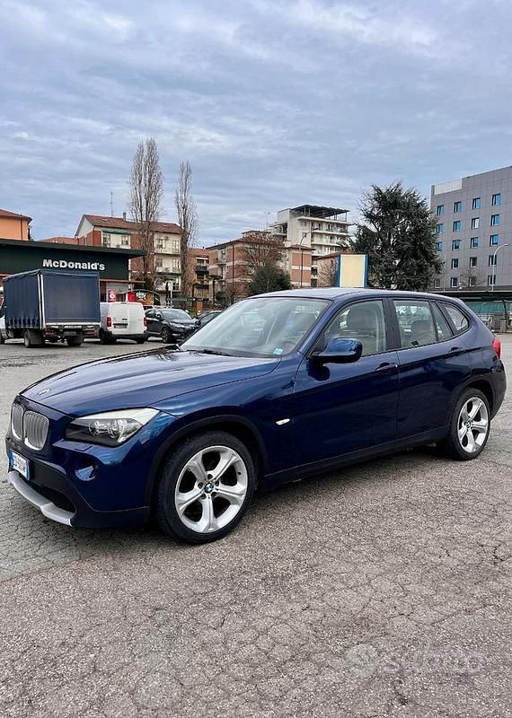 Usata BMW X1 143 CV (105 kW) 2010 Blu/azzurro SUV