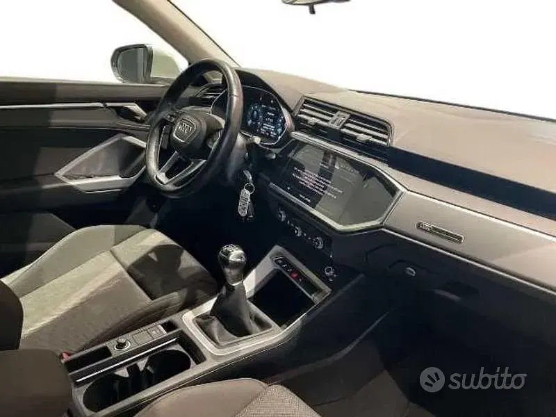 Usata Audi Q3 Sportback S-Line 150 CV (110 kW) 2022 Argento SUV