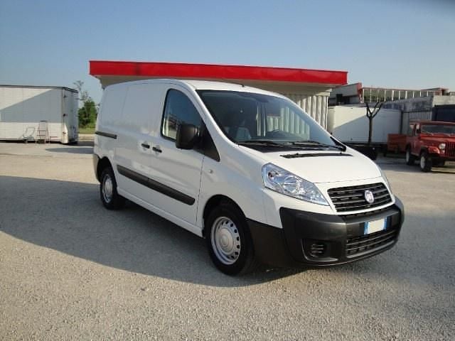 Usata Fiat Scudo Comfort 120 CV (88 kW) 2009 Bianco Furgone