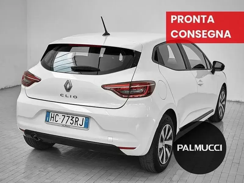 Usata Renault Clio Equilibre 90 CV (66 kW) 2023 Bianco Utilitaria