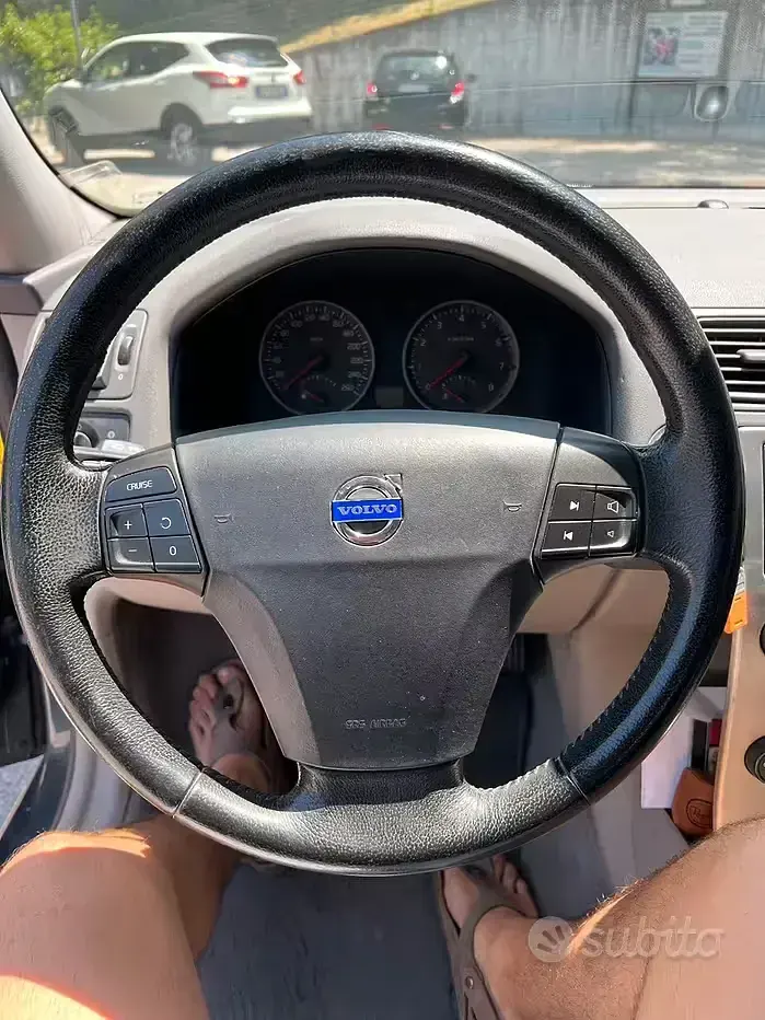Usata Volvo S40 101 CV (74 kW) 2006 Bluazzurro Berlina