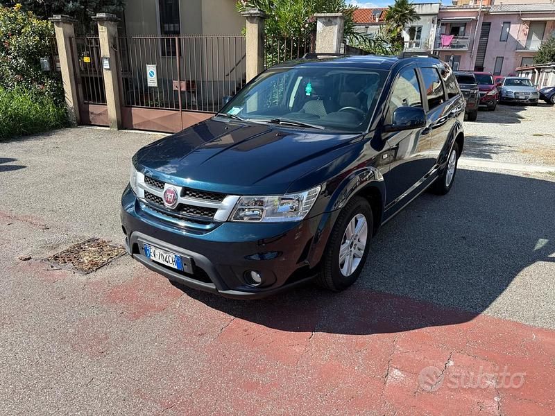 Nero Usata 2014 Fiat Freemont Lounge SUV | 8900 € (Buon prezzo) - Immagine 1/4