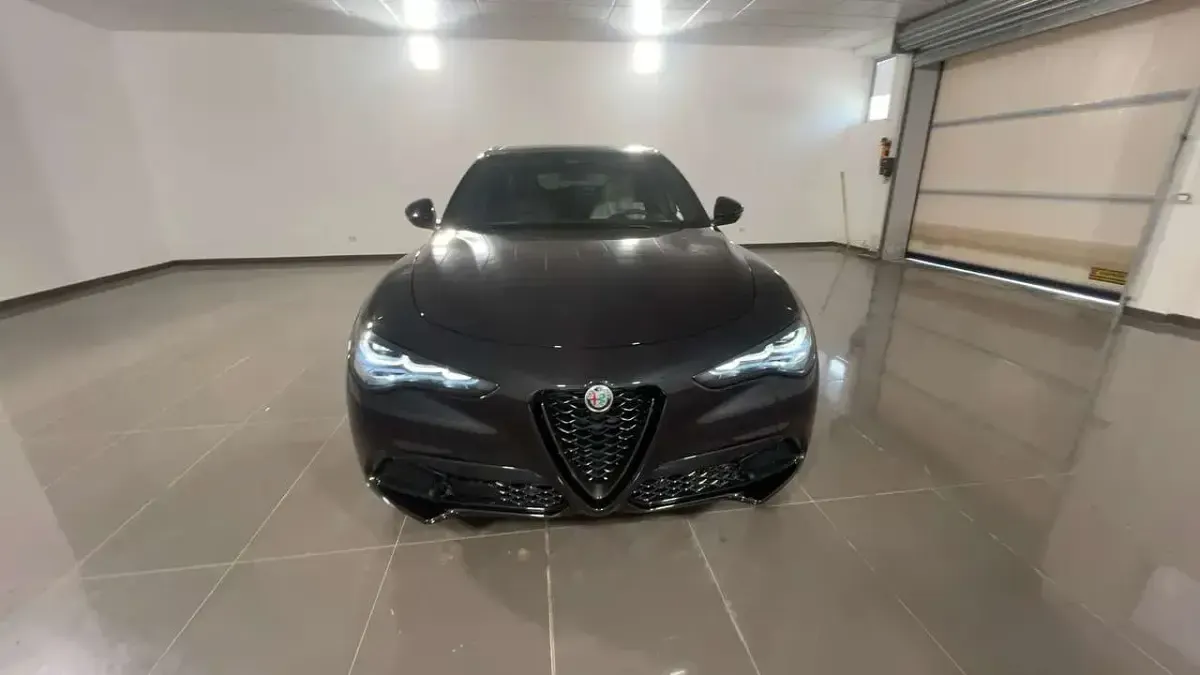 Nuova Alfa Romeo Stelvio Veloce 209 CV (153 kW) 2026 Nero SUV