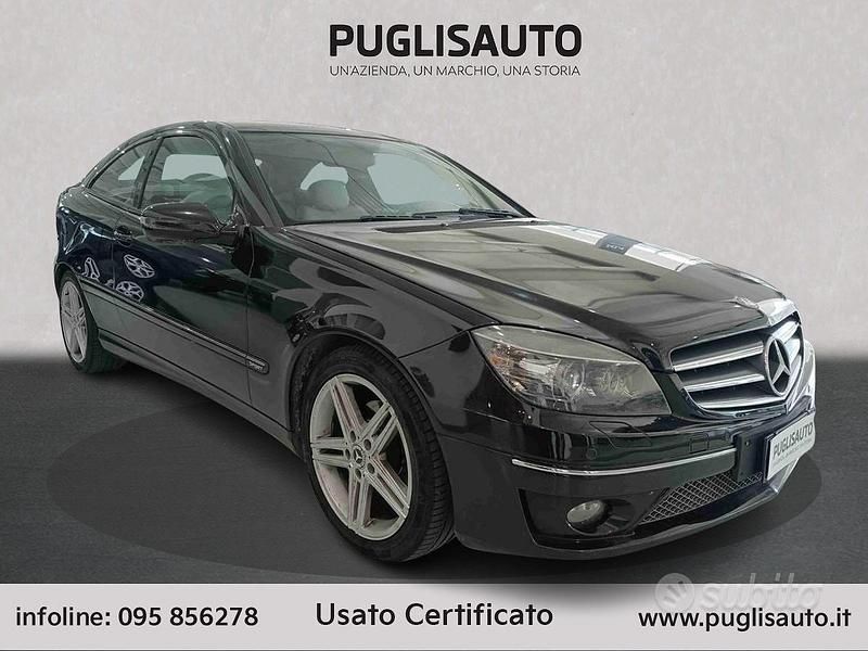 Usata Mercedes CLC220 150 CV (110 kW) 2010 Nero Utilitaria